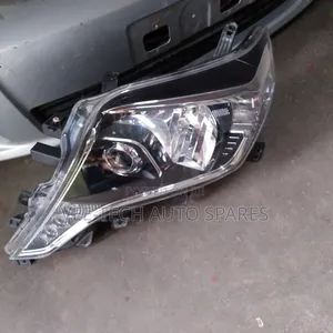 Toyota Prado 150 Xenon