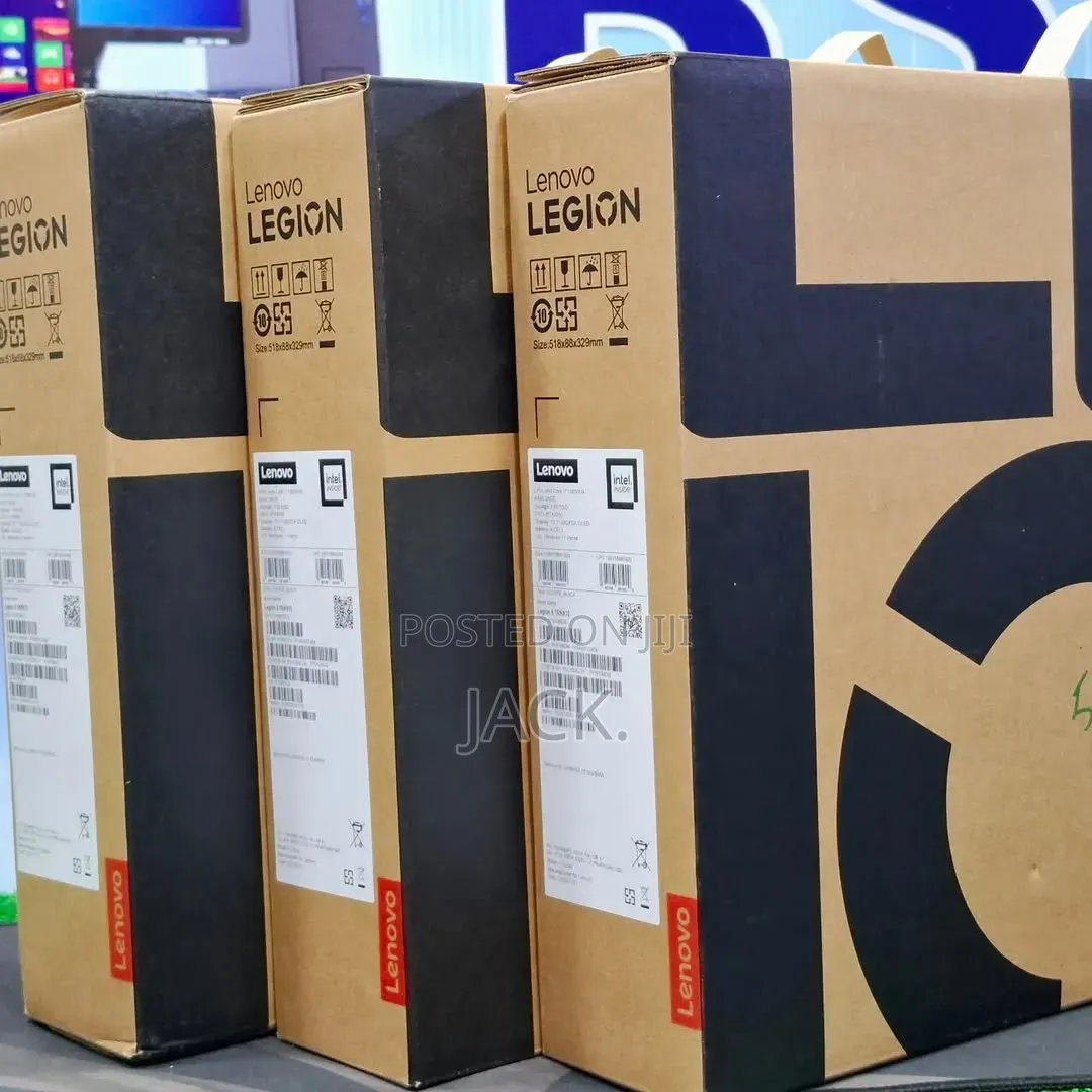 New Laptop Lenovo Legion 5 32GB Intel Core Ultra 9 SSD 1T