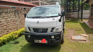 Nissan Caravan 2013 White