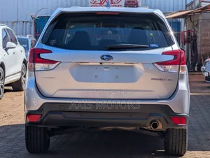 Subaru Forester Touring AWD 2019 Silver