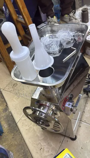 M22 Meat Mincer With Reverse