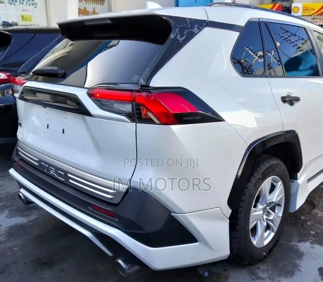 Toyota RAV4 2020 Pearl