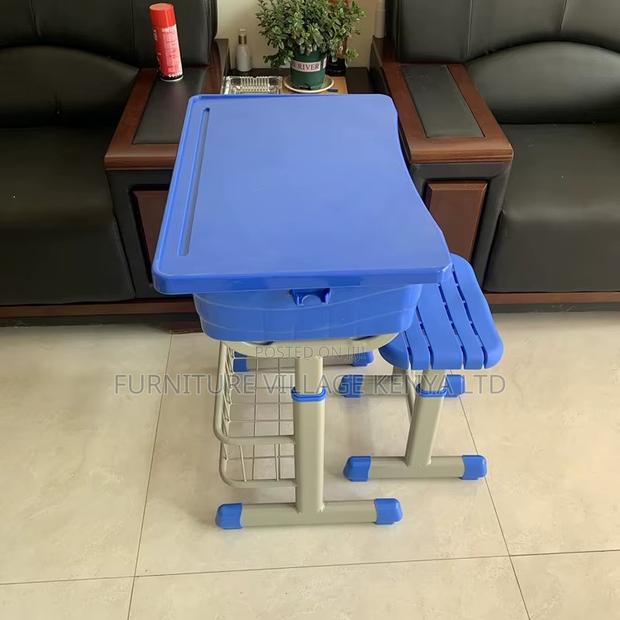 Modern Plastic Adjustable Kid's Desk And Chair Set - thumbnail 6