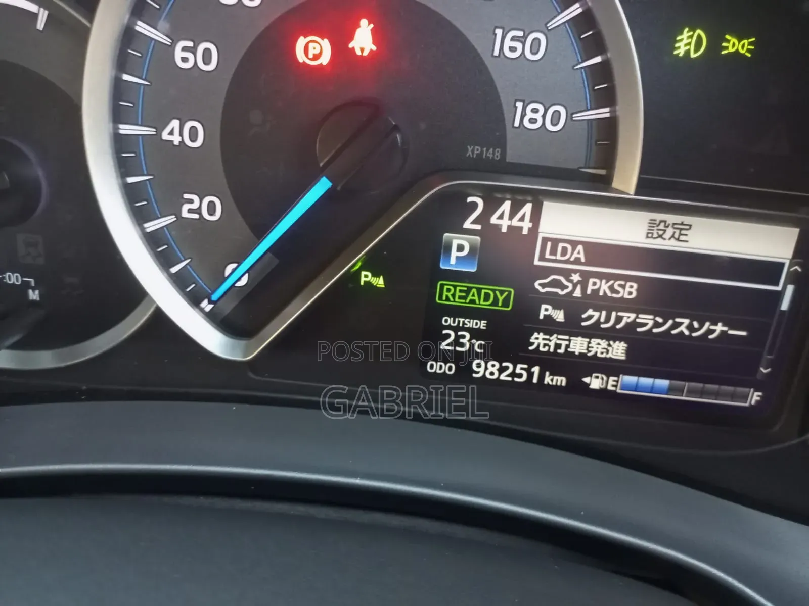 Toyota Vitz 1.5 FWD Hybrid 5dr 2019 Pearl
