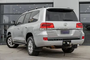 Toyota Land Cruiser 4.5 V8 TD 2019 Silver