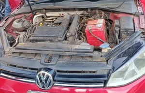 Volkswagen Golf 2014 Red