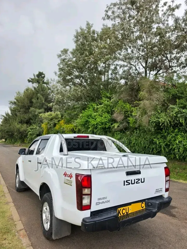 Isuzu D-MAX 2019 White