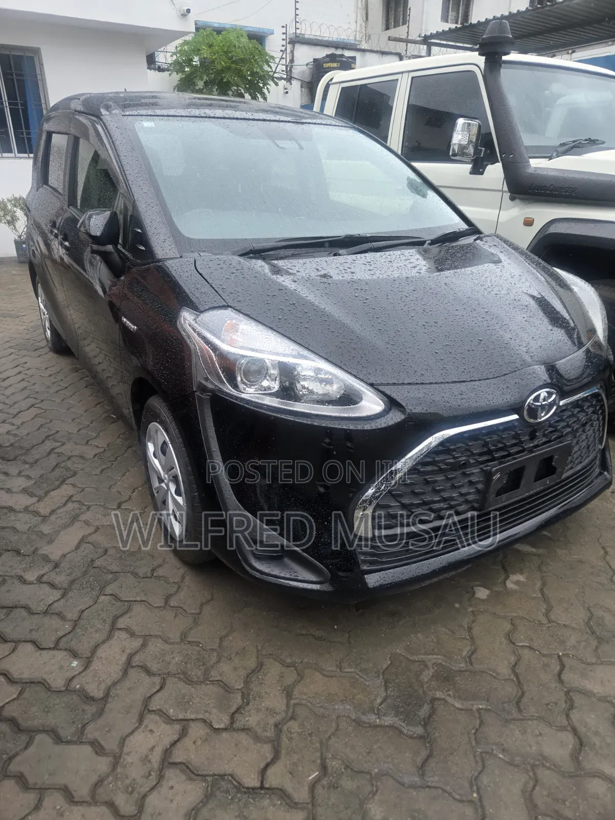 Toyota Sienta 2019 Black