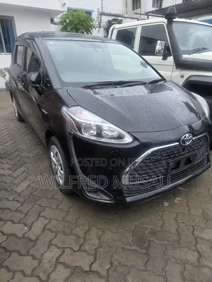 Toyota Sienta 2019 Black