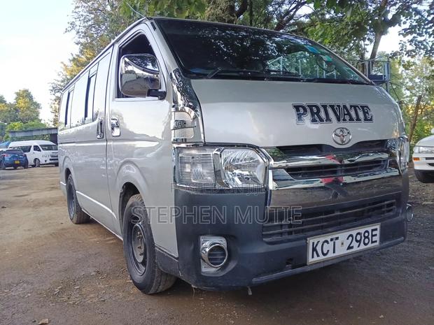 Toyota HiAce 2012 Silver - thumbnail 4