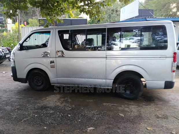 Toyota HiAce 2012 Silver - thumbnail 7