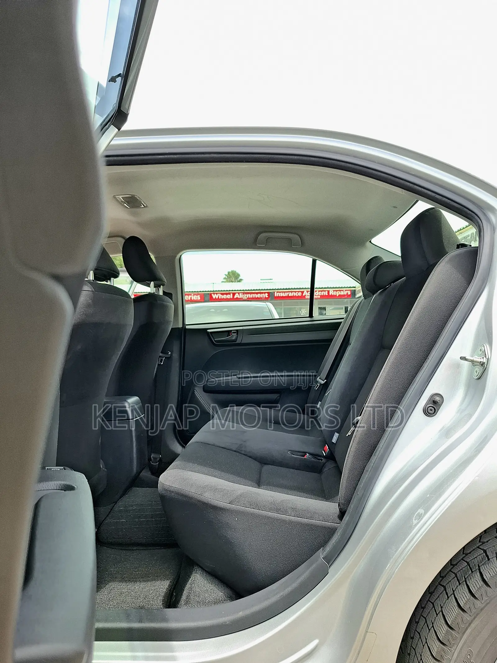Toyota Axio 2019 Silver
