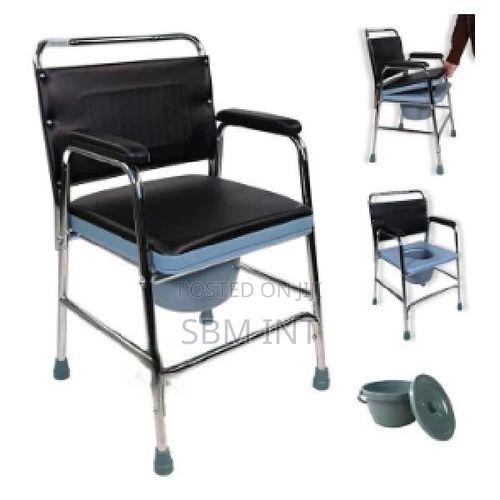 Commode Chair Without Wheels