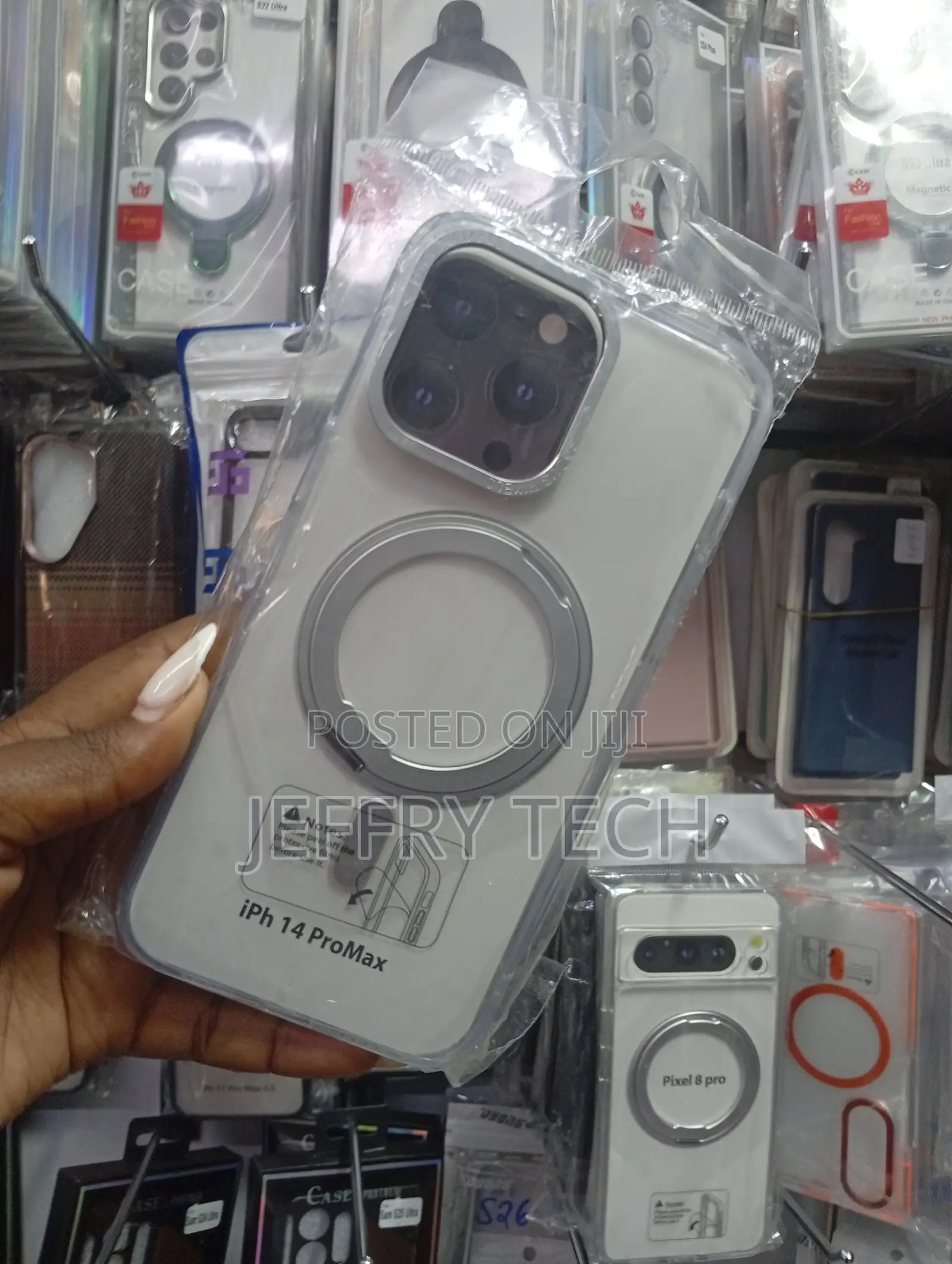 Transparent Magnetic Protective Case for the iPhone 14 Pro Max.