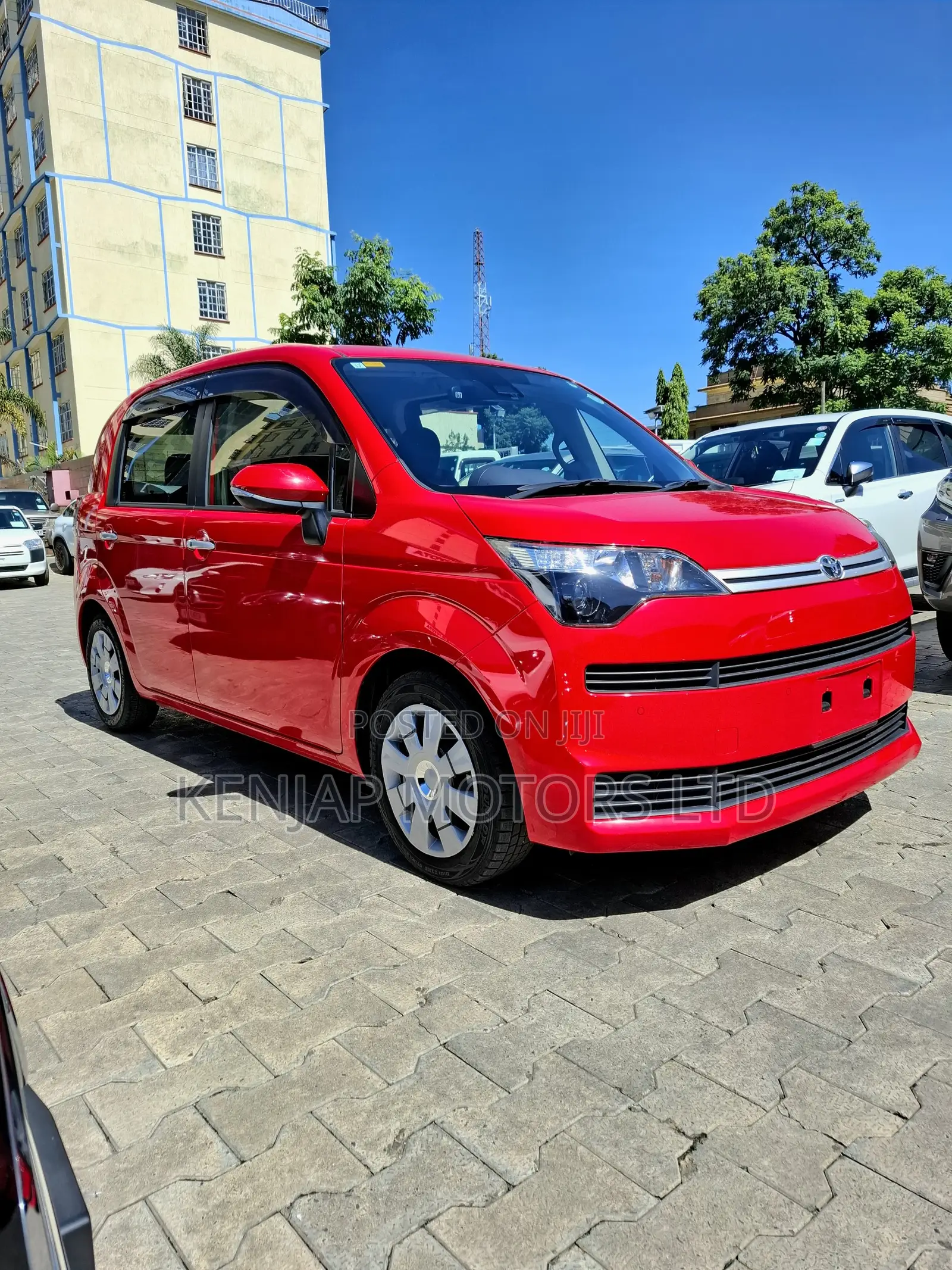 Toyota Spade 2019 Red