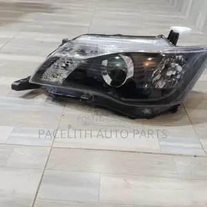 Head Lamp Fielder 2012/ Axio Xenon