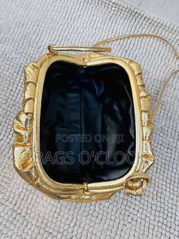 Luxury Gold Metallic "Cloud" Clutch Bag - Mini Dumpling Style - thumbnail 4