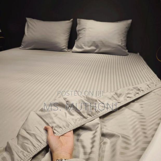 (6*6 ) 6 PCS Striped Fitted Bedsheet Sets* - main view