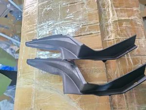Windscreen Finisher Hilux Revo