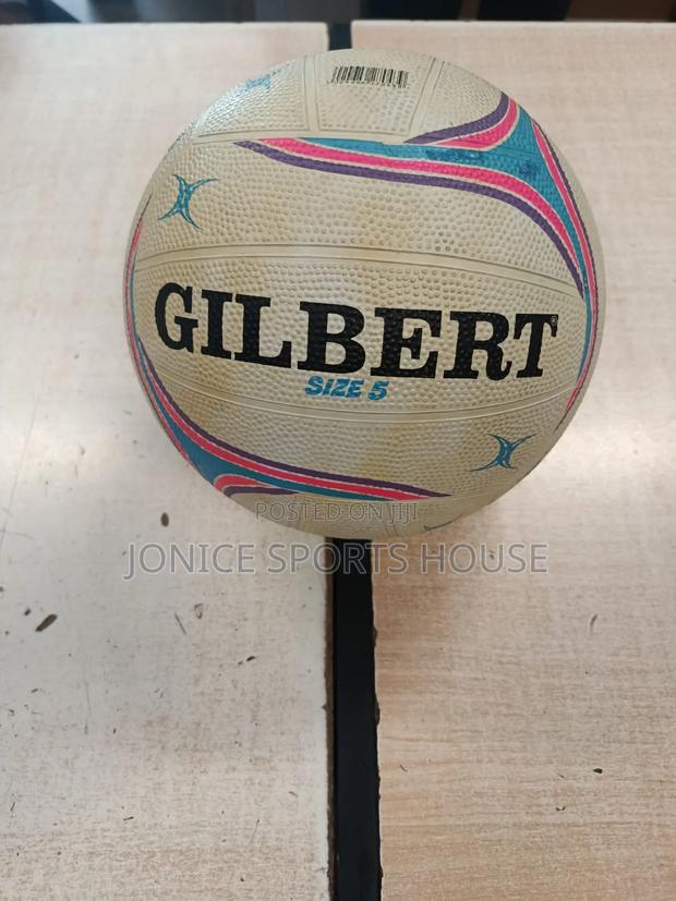 Gilbert Netball Balls - thumbnail 2
