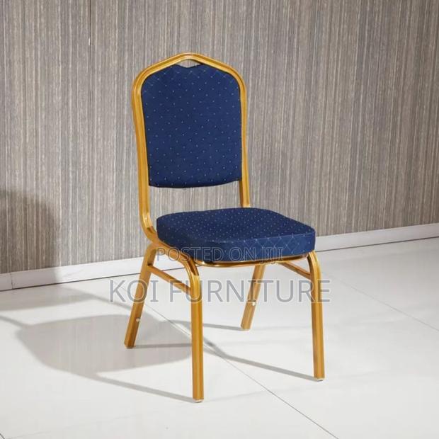Office Chair : Stackable Blue Fabric Banquet Chair - thumbnail 3