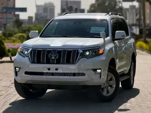 Toyota Land Cruiser Prado 4.0 Petrol TX-L 2020 Off white