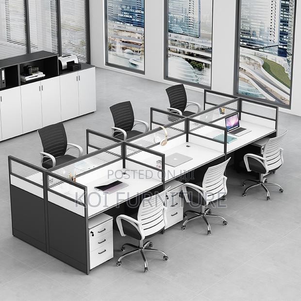 Office Chair : 6-Way Modular Office Workstation. - thumbnail 3
