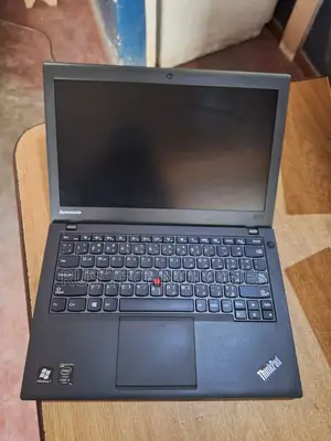 Laptop Lenovo ThinkPad T450 4GB Intel Core i5 SSD 256GB