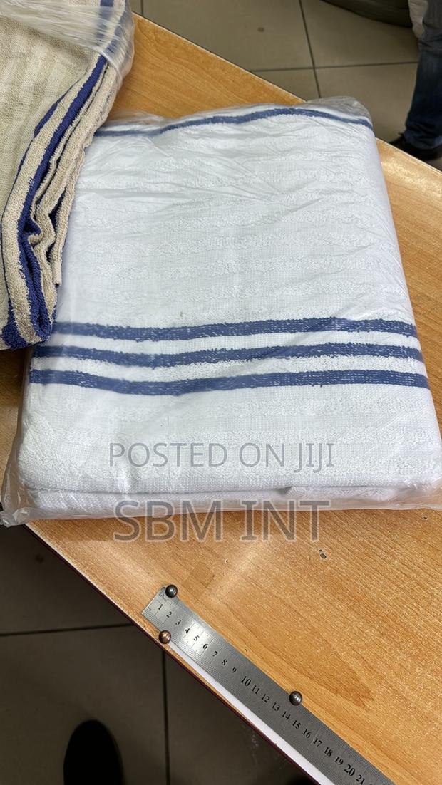 Counter Panes Hospital Blankets - thumbnail 2