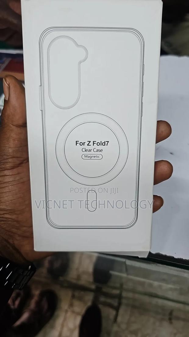 Samsung Fold 7 Clear Mag Safe Charger - thumbnail 2