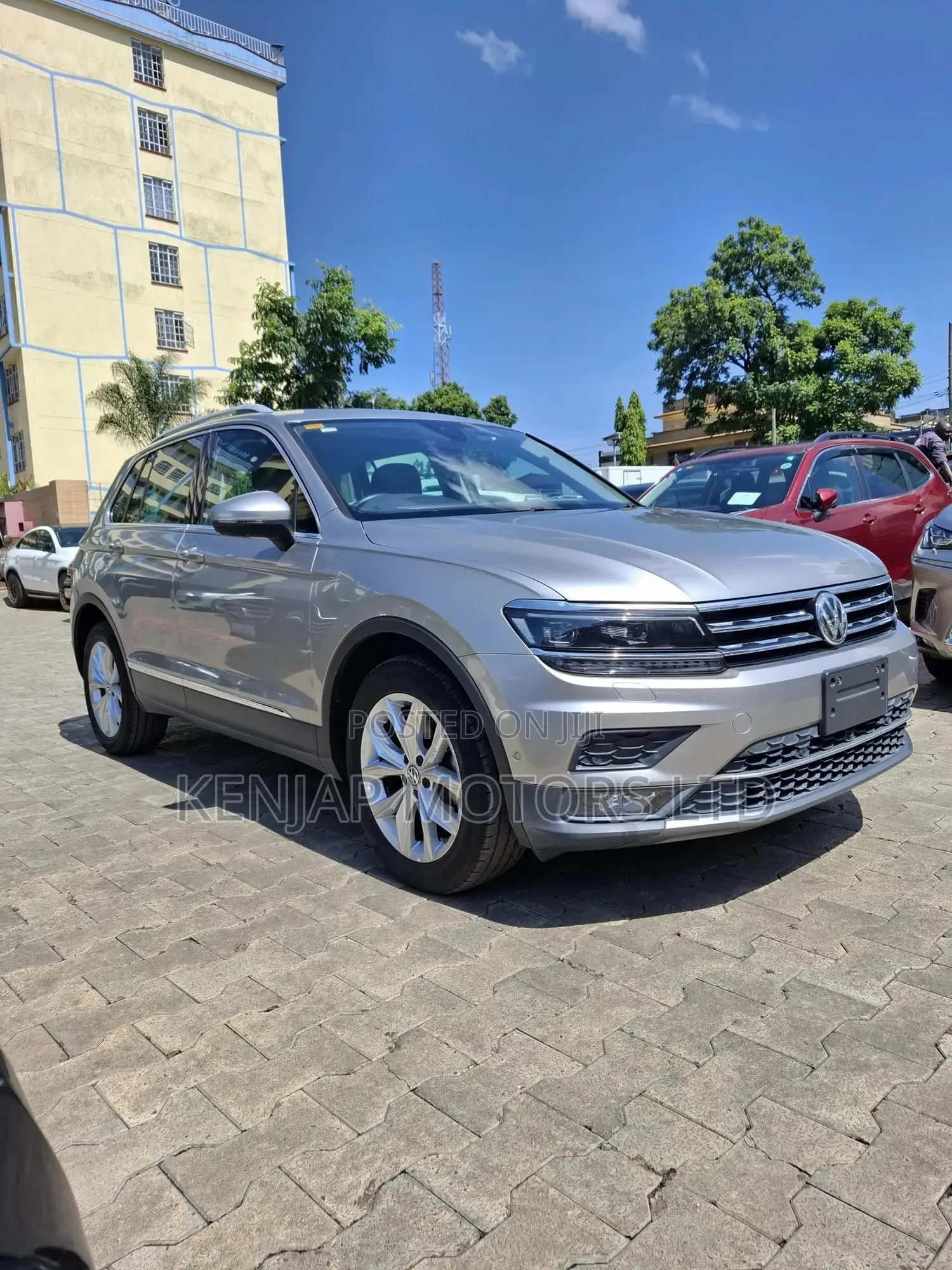Volkswagen Tiguan 2019 Silver