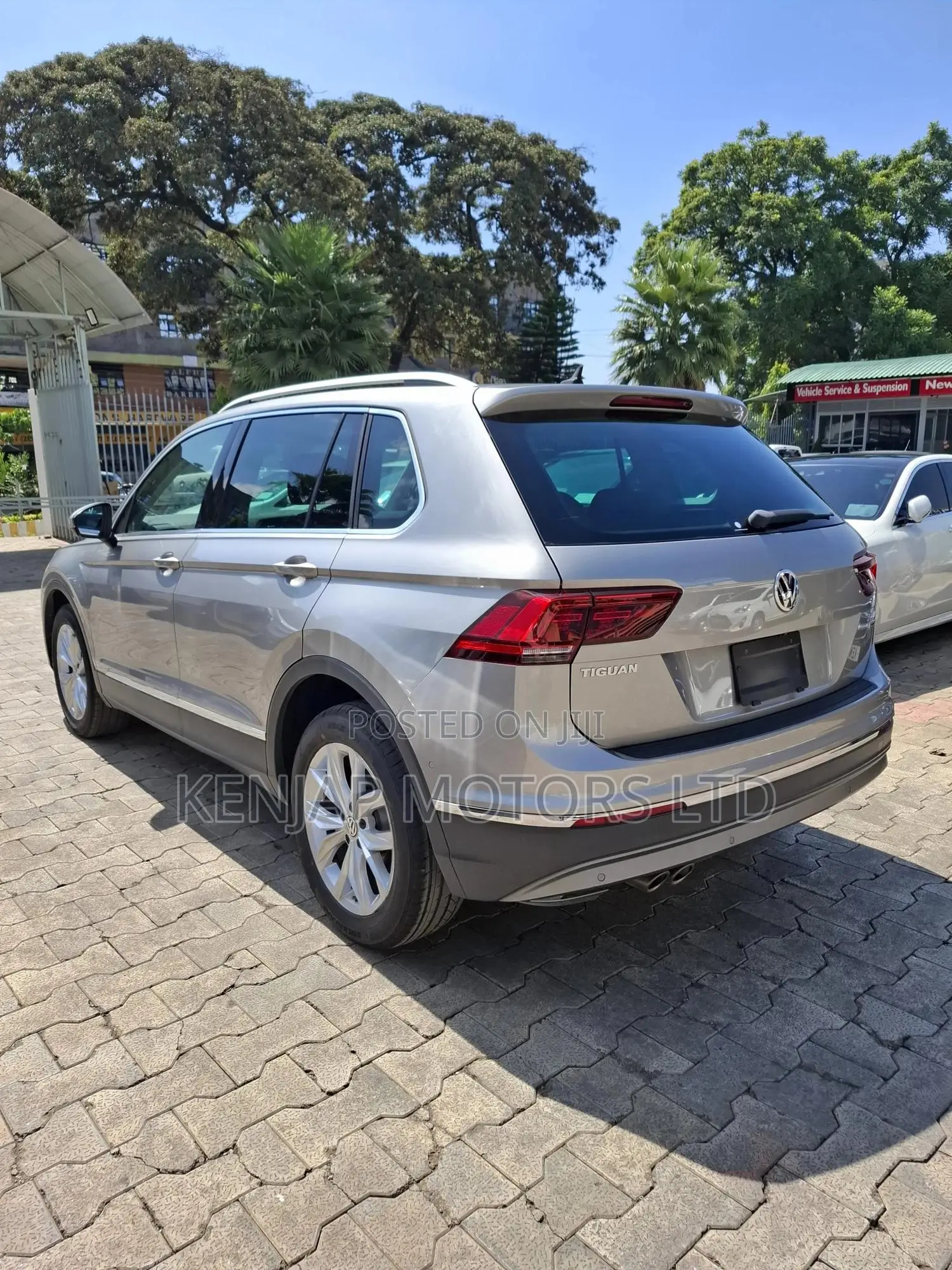 Volkswagen Tiguan 2019 Silver