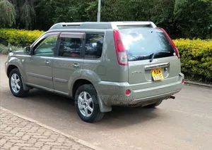 Nissan X-Trail 2007 Green