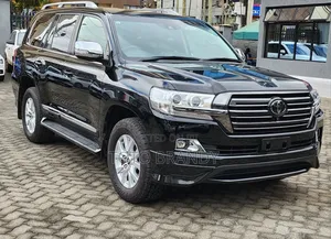 Toyota Land Cruiser 4.6 V8 ZX 2019 Black