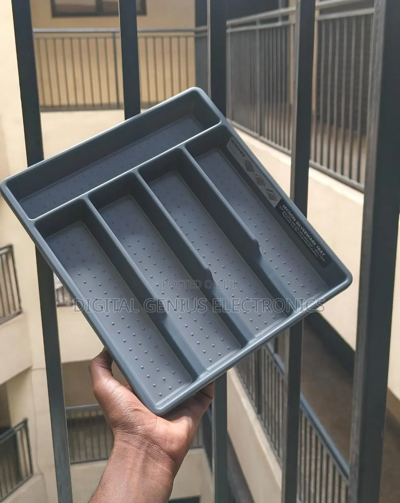 *Plastic Non Expandable Cutlery Drawer Organizer
