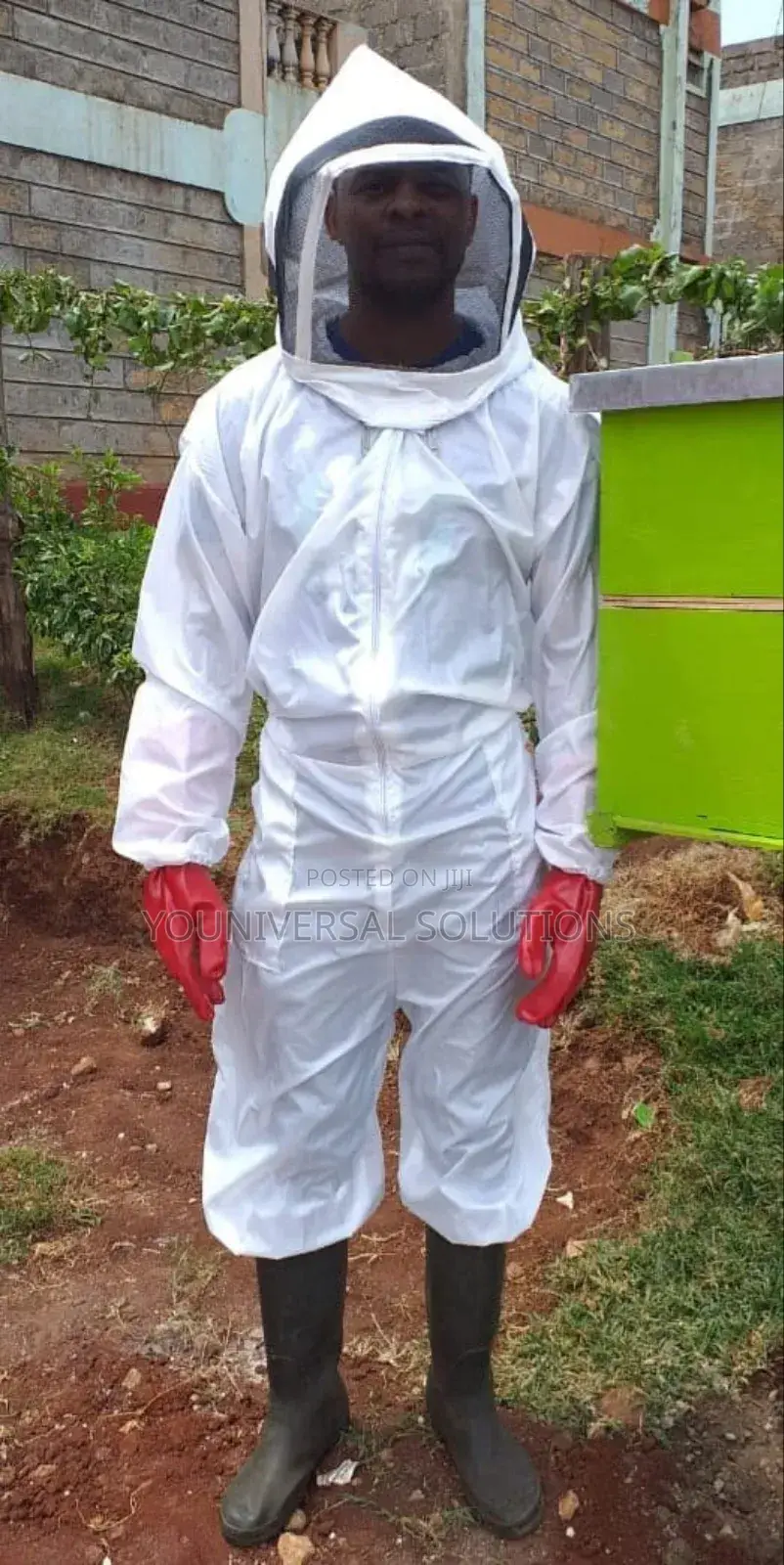 Brand New High Quality Bee Suit