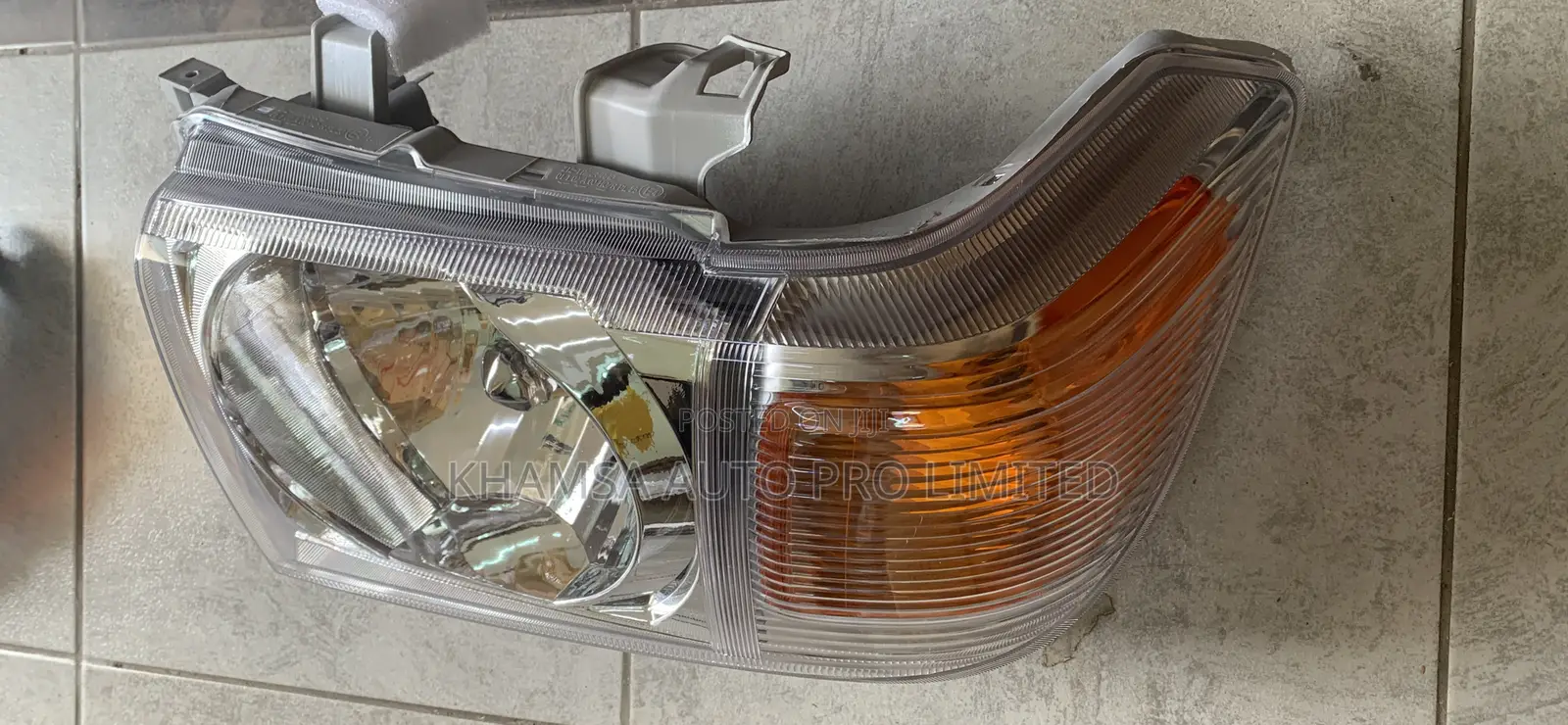 Land Cruiser Fj79 Head Lamp