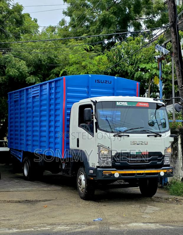 Clean Isuzu FRR for Sale