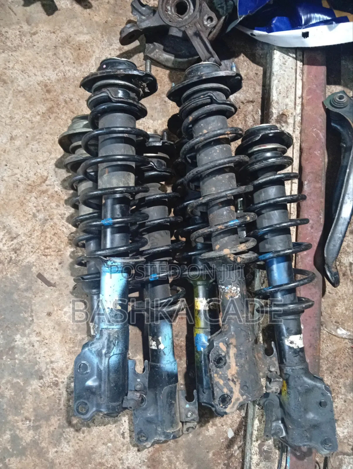 Front Shocks Mitsubishi Mirage