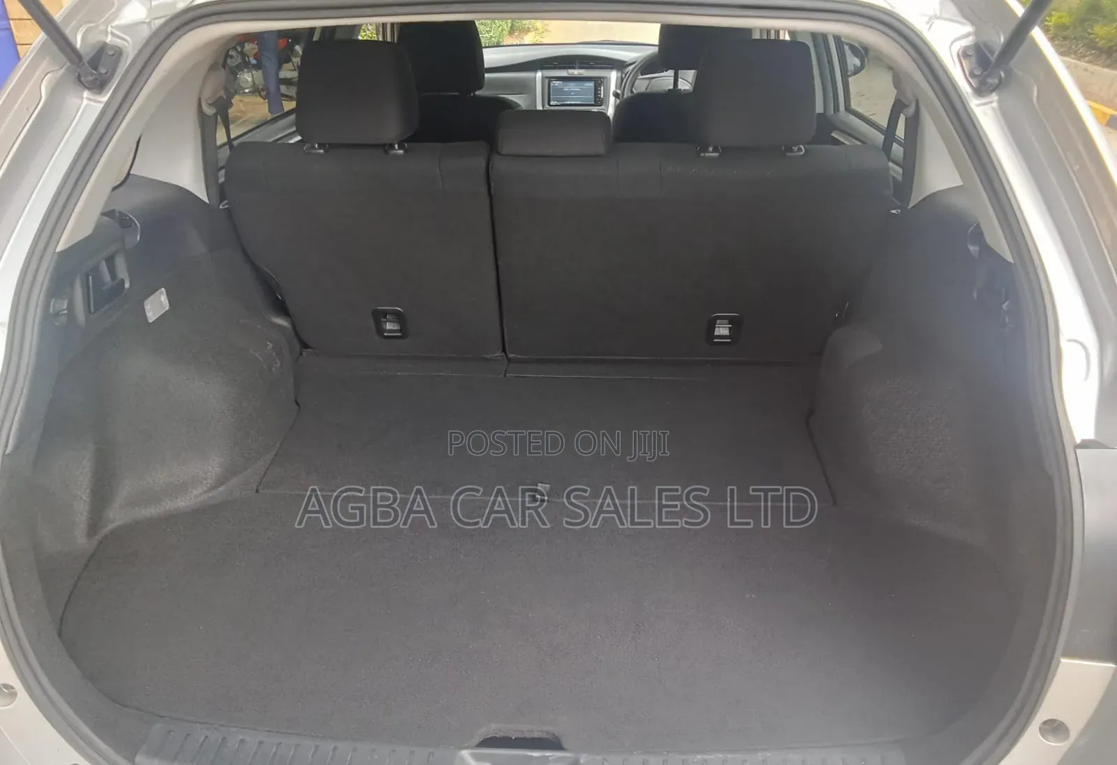 Toyota Corolla Fielder 2020 Silver