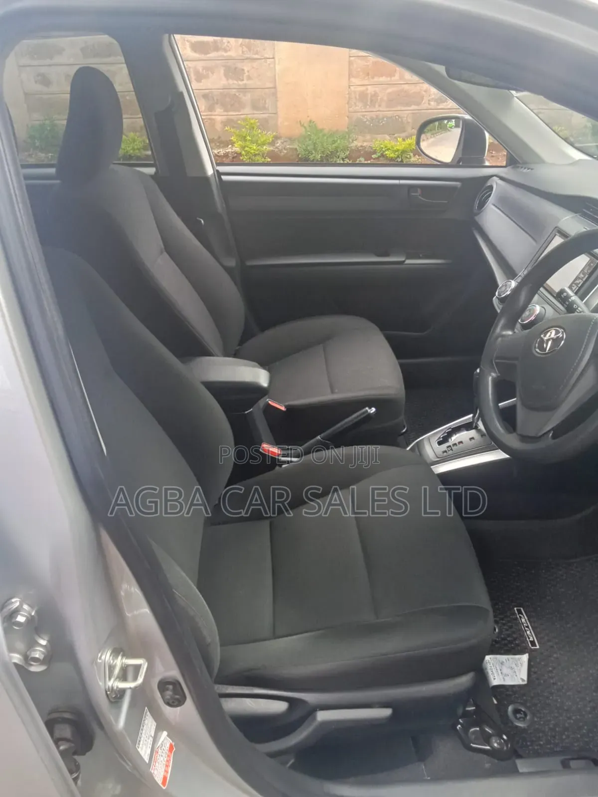 Toyota Corolla Fielder 2020 Silver