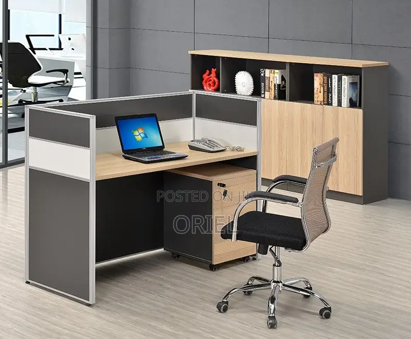 Office Workstation : 1-Way Office Workstation Desk