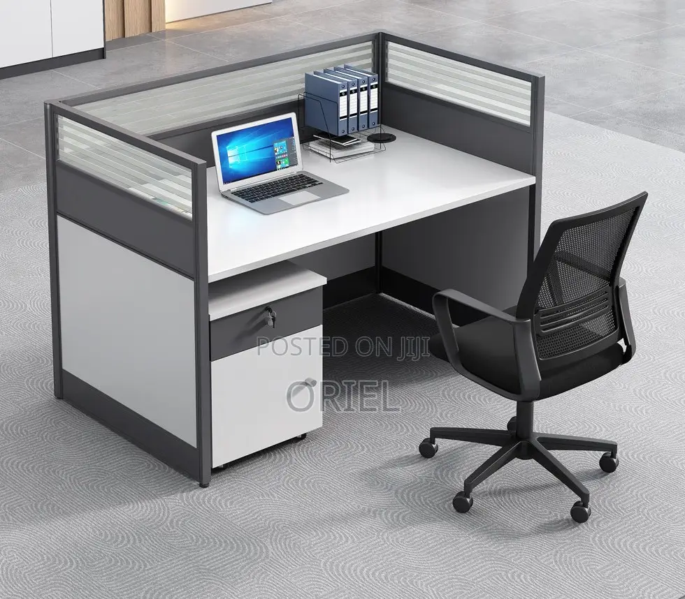 Office Workstation : 1-Way Office Workstation Desk