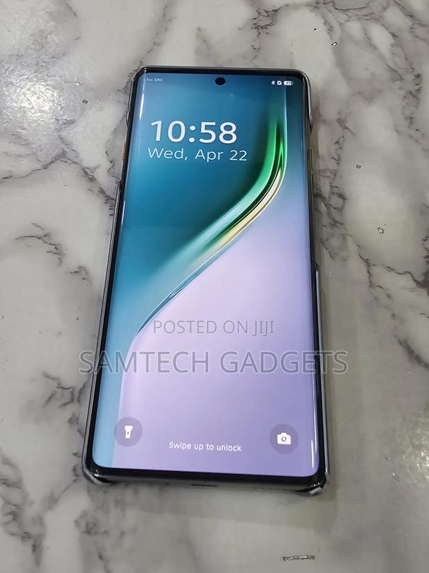 Tecno Camon 40 Pro 5G 256 GB Gray - thumbnail 2
