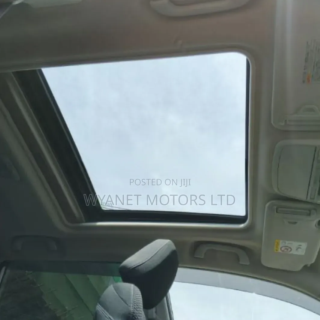 Subaru Forester Premium AWD 2019 White
