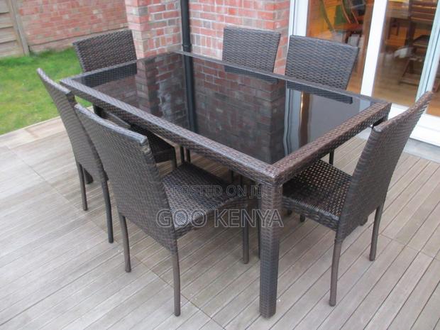 Outdoor Set; Modern 4-Piece Pe Rattan Furniture Set