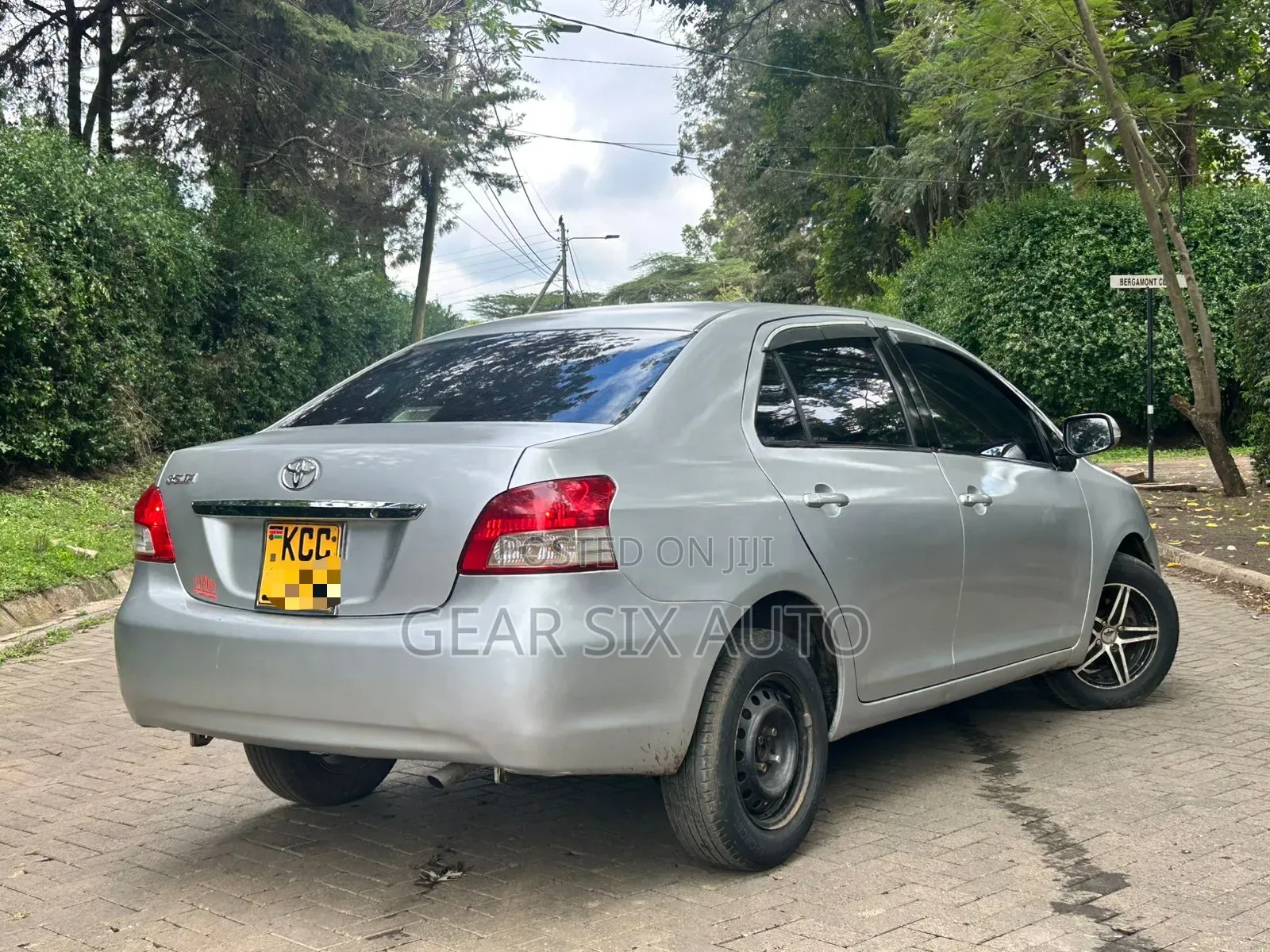 Toyota Belta 2008 Silver