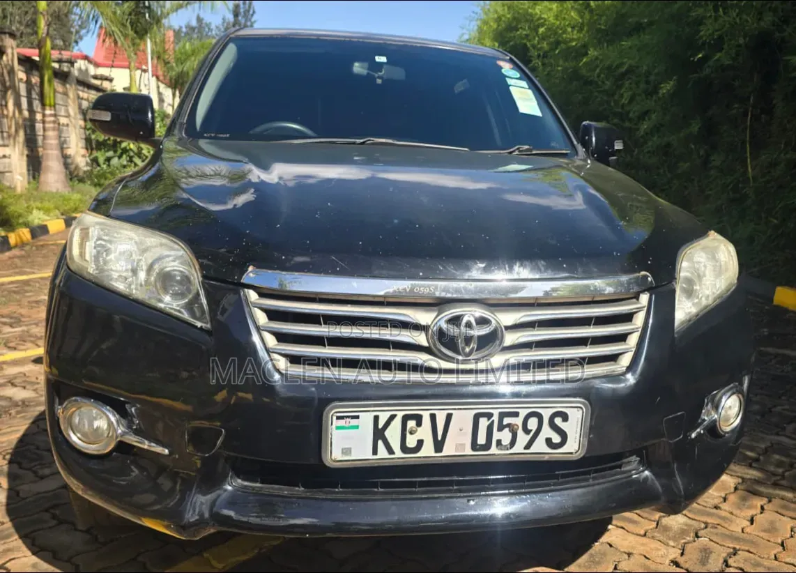 Toyota Vanguard 2012 Black