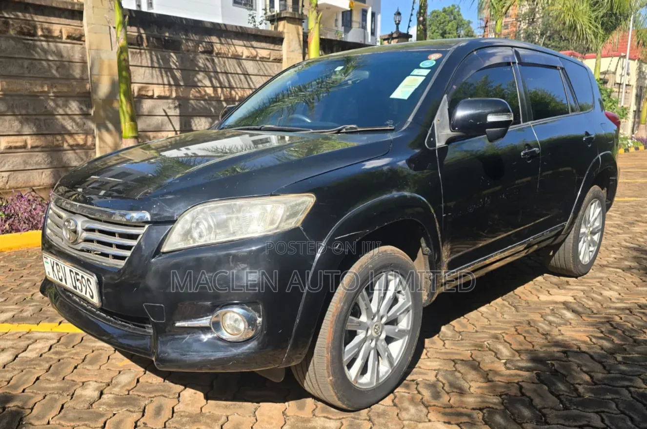 Toyota Vanguard 2012 Black