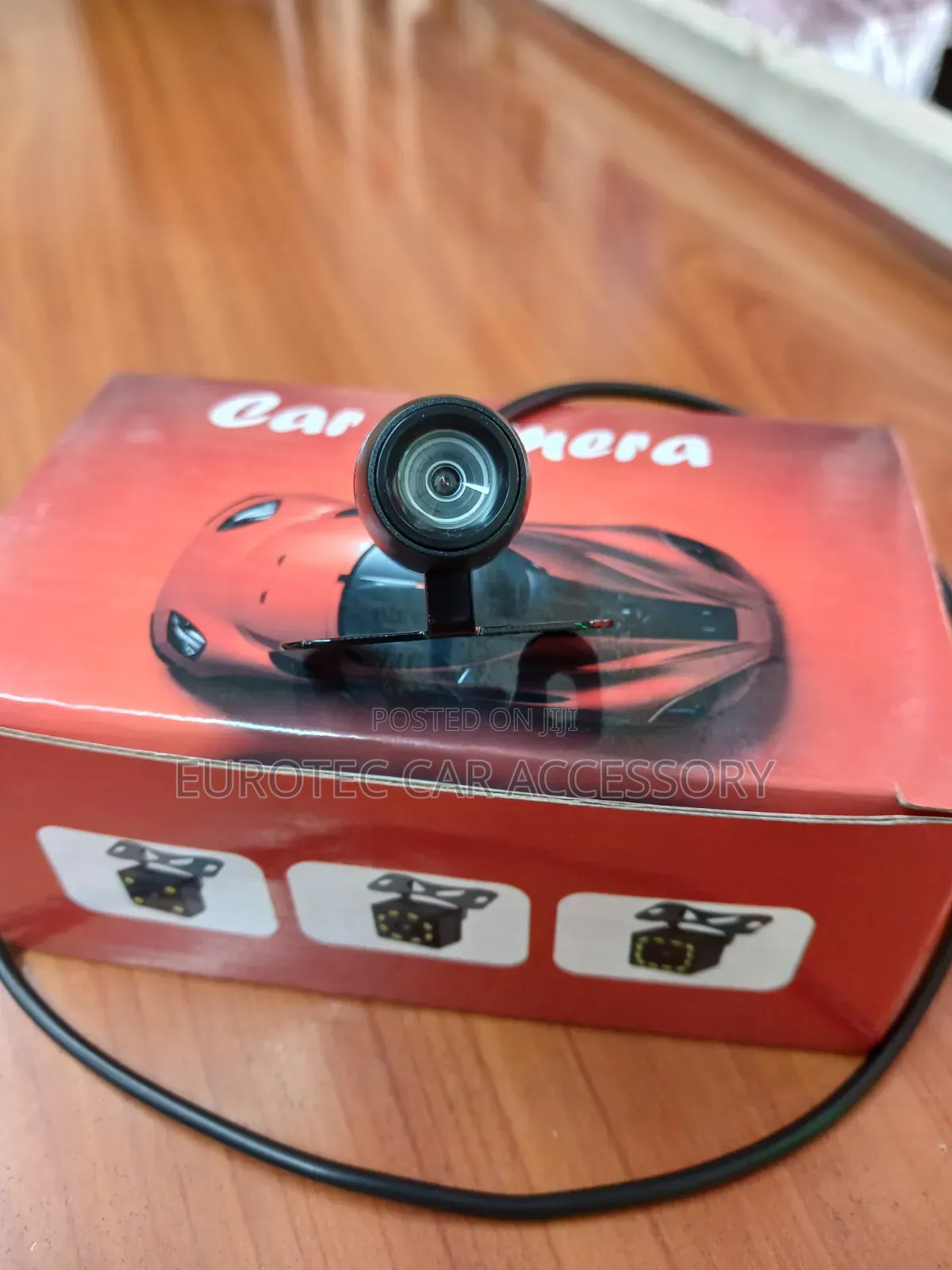 Butterfly Reverse Camera